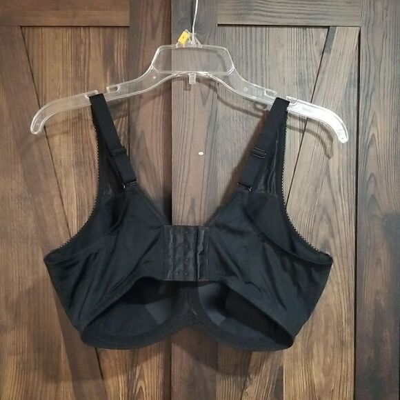 Wacoal Basic Beauty Spacer Underwire T-Shirt Bra, Style # 853192 NWOT - Picture 9 of 10